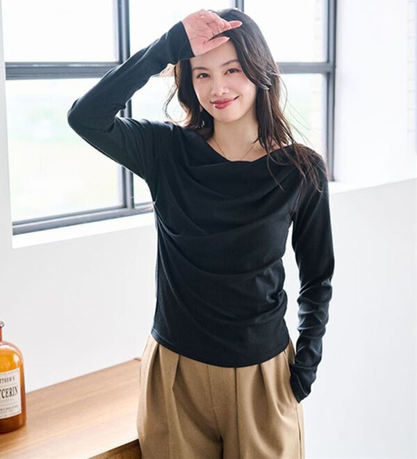 RANAN（ラナン）の「【春色追加】上品ドレープリブロングＴシャツ（カットソー）」｜詳細画像