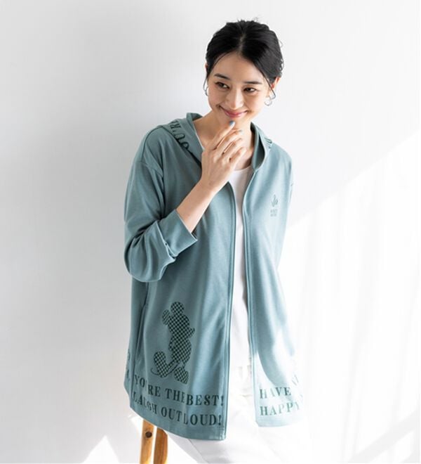 BELLUNA（ベルーナ）の「＜Ｄｉｓｎｅｙ＞【ミッキー】ロゴプリント裏メッシュパーカー（パーカー）」｜詳細画像