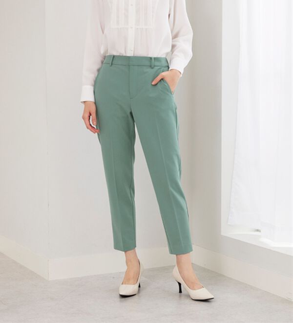 BELLUNA（ベルーナ）の「サマ見え！美脚テーパードパンツ（テーパードパンツ）」｜詳細画像