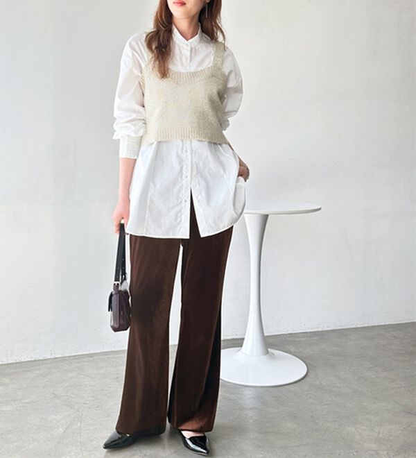 GeeRA（ジーラ）の「ベロアフレアパンツ（フルレングスパンツ）」｜詳細画像