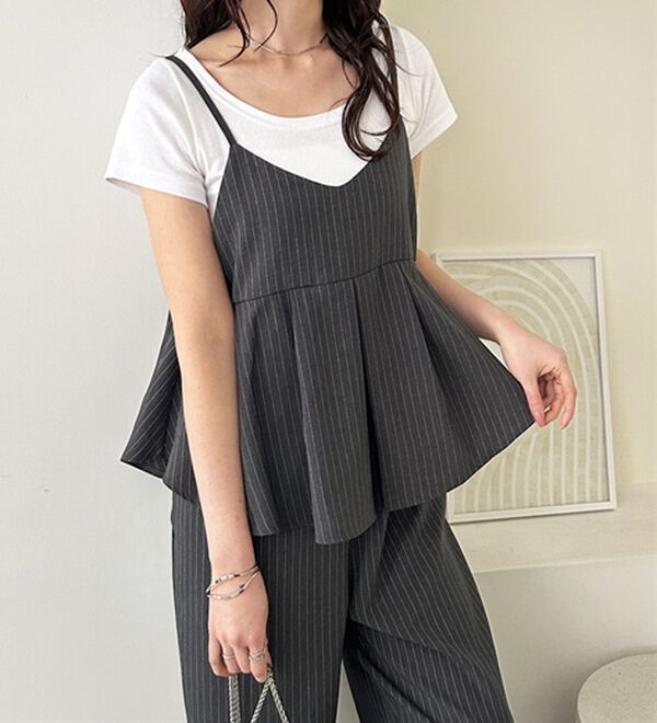 GeeRA（ジーラ）の「セットアップ風プリーツビスチェキャミサロペ（オールインワン）」｜詳細画像