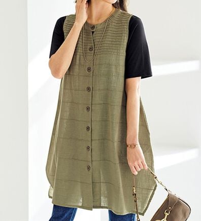 BELLUNA（ベルーナ）の「タック素材コクーンジャンパードレス（ジャンパースカート）」