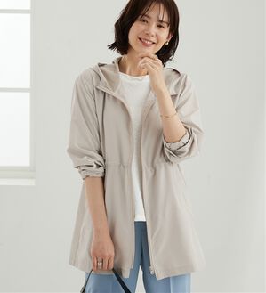 BELLUNA（ベルーナ）の「はっ水加工ドロスト使い軽量パーカー（その他ジャケット）」｜アイボリー