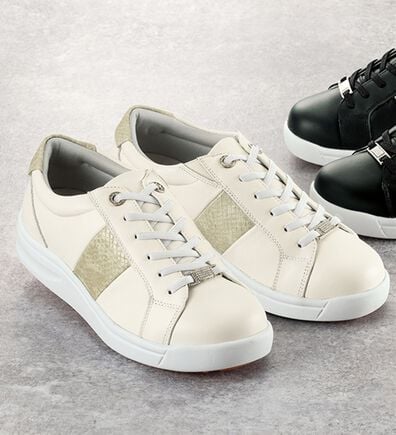 ルフラン（ルフラン）の「＜ラシーナリュクス＞ビジュー付パイソン切替レザースニーカー（スニーカー）」