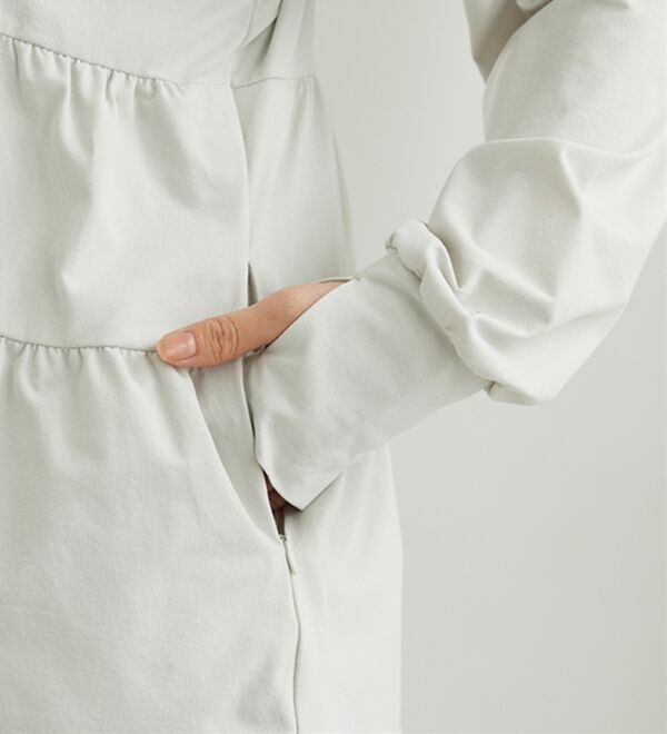 BELLUNA（ベルーナ）の「ティアードデザインラッシュガードＵＶ対策ジャケット（パーカー）」｜詳細画像