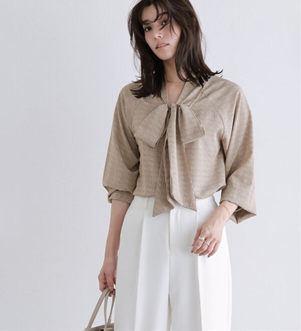 Pierrot（ピエロ）の「選べる柄２ｗａｙリボンブラウス（ブラウス）」｜詳細画像