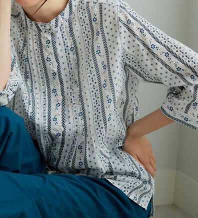 BELLUNA（ベルーナ）の「綿１００％ピンタックデザインブラウス（ブラウス）」