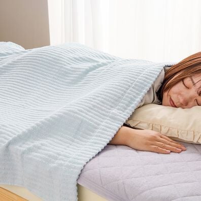 iellio（イエリオ）の「綿１００％軽量タオルケット＜洗える・肌掛け・ブランケット・無地・掛布団＞（肌掛布団・タオルケット）」