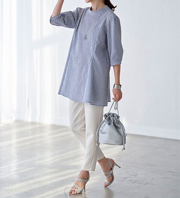 BELLUNA（ベルーナ）の「着痩せ！サッカー素材切替ブラウス（ブラウス）」｜詳細画像