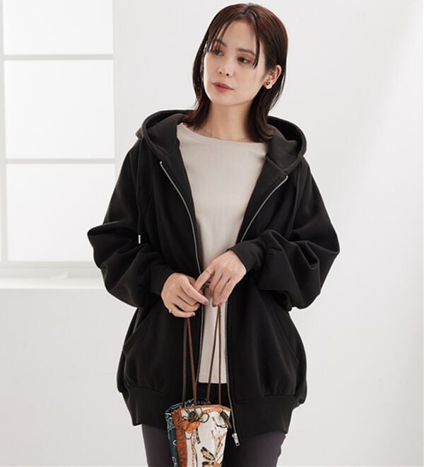 BELLUNA（ベルーナ）の「裏起毛素材ビッグシルエットジップパーカー（パーカー）」｜詳細画像