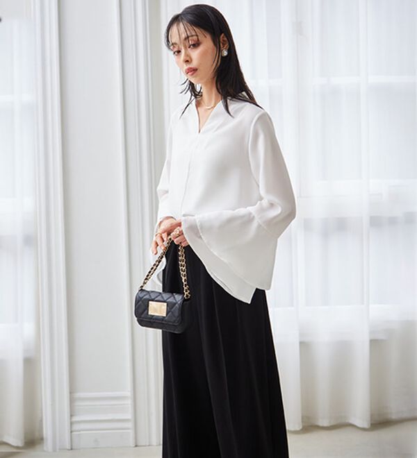 RANAN（ラナン）の「袖ペプラムデザイントップスセットアップ（セットアップ）」｜詳細画像