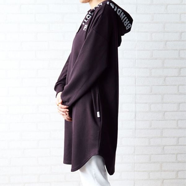 BELLUNA（ベルーナ）の「＜ＦＩＬＡ＞Ｖネックパーカーワンピース（カットソーワンピース）」｜詳細画像