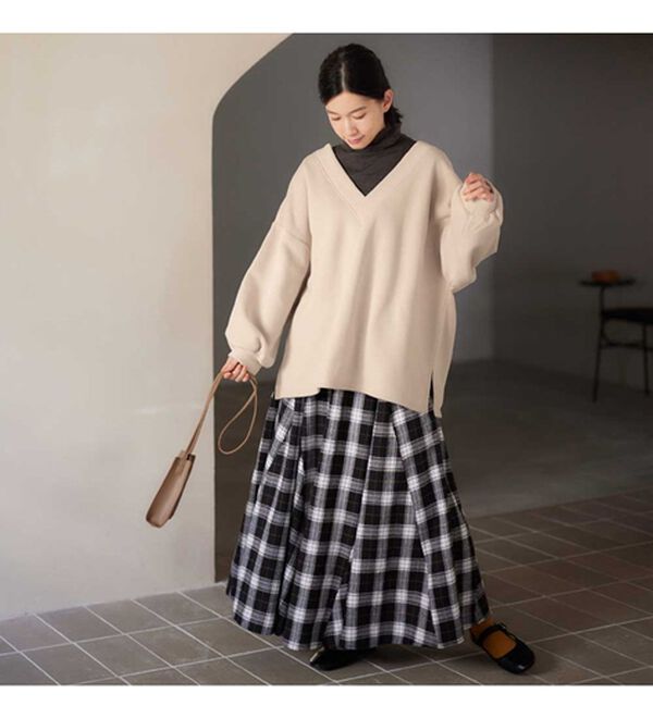 Viola e Viola（ヴィオラ エ ヴィオラ）の「【選べる衿】あったか裏起毛トップス＜ハイネック・クルーネック＞（カットソー）」｜詳細画像