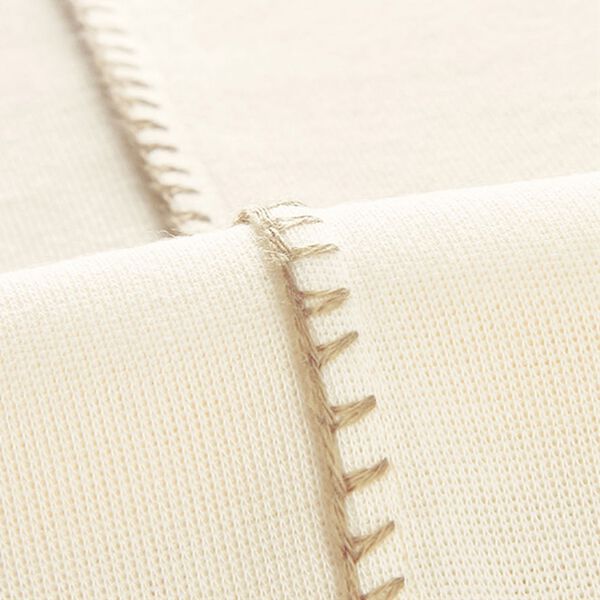 BELLUNA（ベルーナ）の「ステッチデザインハイネックチュニック（チュニック）」｜詳細画像