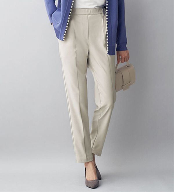 BELLUNA（ベルーナ）の「３６０°サークルストレッチ美脚ステックパンツ（フルレングスパンツ）」｜ライトグレー