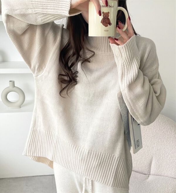 GeeRA（ジーラ）の「バックスリットニットトップス（ニット・セーター）」｜詳細画像