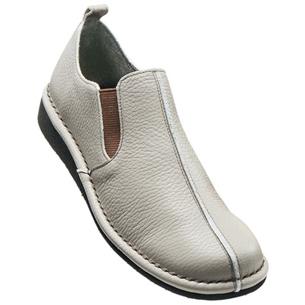 BELLUNA（ベルーナ）の「イタリアンレザーサイドゴア日本製シューズ（スリッポン）」｜ライトグレー