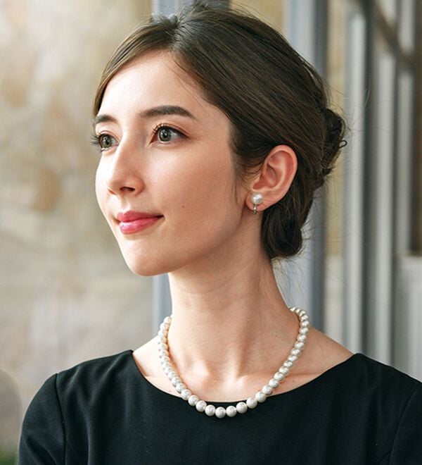 BELLUNA（ベルーナ）の「【２点セット】＜ＹＵＭＩ　ＫＡＴＳＵＲＡプロデュース＞着脱簡単シェルパール２点セット（ネックレス・ペンダント）」｜詳細画像