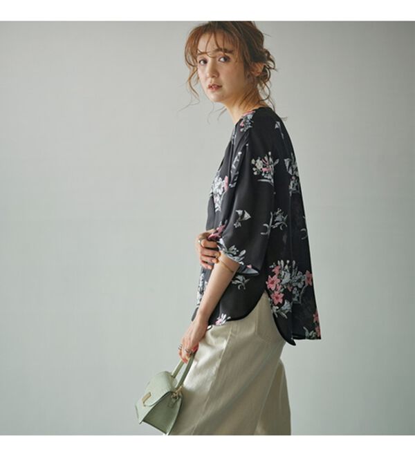 GeeRA（ジーラ）の「花柄フレアースリーブブラウス（ブラウス）」｜詳細画像