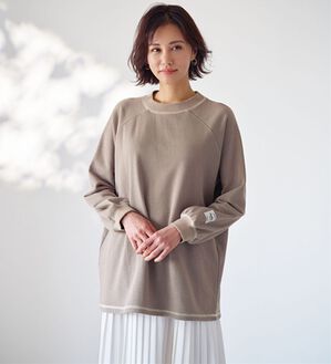 BELLUNA（ベルーナ）の「華奢見せ！しっかり綿混裏毛素材トレーナー（トレーナー・スウェット）」｜モカ