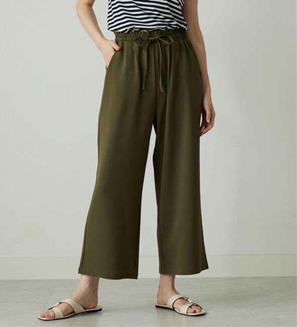 BELLUNA（ベルーナ）の「【接触冷感/UVカット/吸水速乾/イージーケア】カナパストレッチ素材ワイドパンツ（ワイドパンツ・ガウチョ）」｜詳細画像