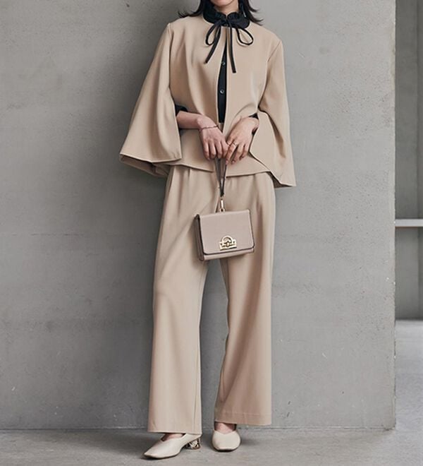 RANAN（ラナン）の「【２点セット】防しわ！洗える！ケープライクジャケットセットアップ（パンツスーツ）」｜詳細画像