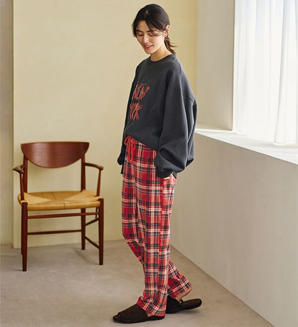 LAVIENNE（ラヴィエンヌ）の「肌側綿１００％あったかフリースボトム（その他パンツ）」｜詳細画像
