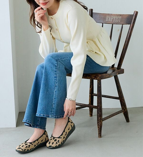 BELLUNA（ベルーナ）の「幅広ラクちんニットパンプス（パンプス）」｜詳細画像