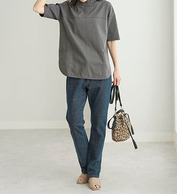 BELLUNA（ベルーナ）の「抗菌防臭綿１００％切替デザインプルオーバー（カットソー）」｜詳細画像