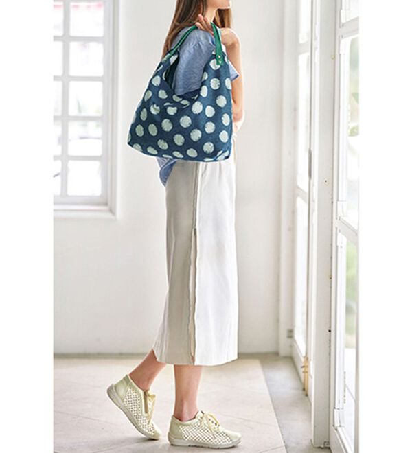 BELLUNA（ベルーナ）の「軽量チュールレースシューズ（スニーカー）」｜詳細画像