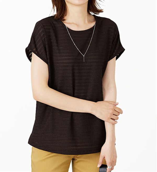 BELLUNA（ベルーナ）の「ネックレス付ジャカード素材プルオーバー（カットソー）」｜詳細画像