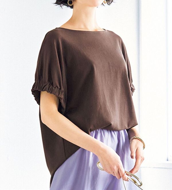 VINNO（ヴィノ）の「超長綿１００％袖口ギャザートップス（カットソー）」｜詳細画像