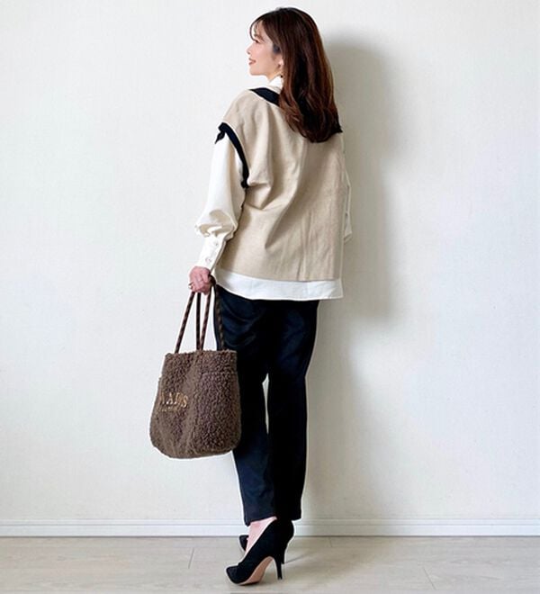 BELLUNA（ベルーナ）の「【低身長さん向け】美脚見えスリットテーパードパンツ（テーパードパンツ）」｜詳細画像