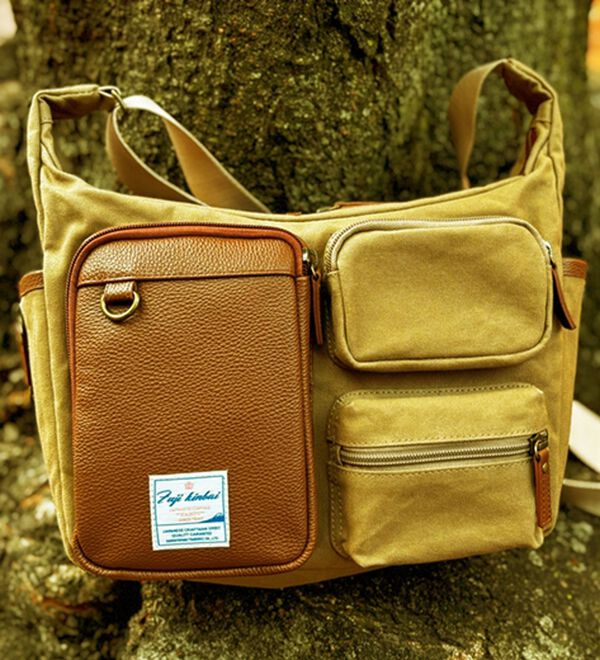 「大人に似合う国産帆布のこだわりクロスボディバッグ（メンズショルダーバッグ）」｜詳細画像