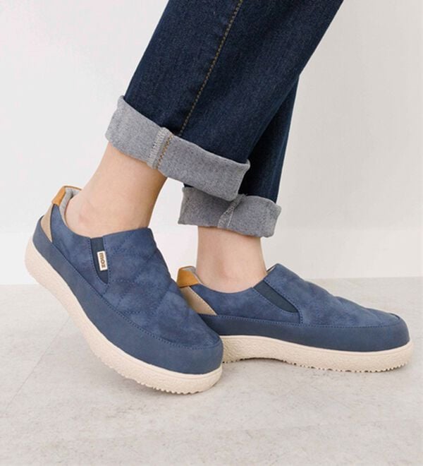 BELLUNA（ベルーナ）の「＜ｍｏｚ＞軽量キルトスリッポン（スリッポン）」｜詳細画像