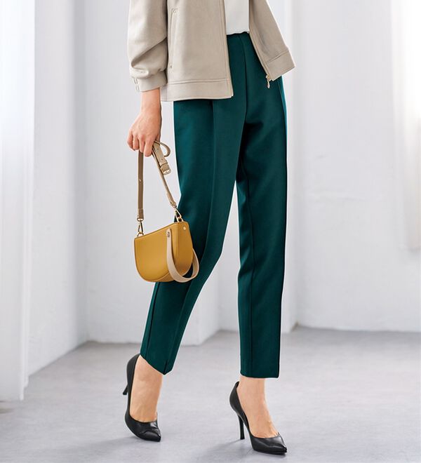 BELLUNA（ベルーナ）の「ダブルクロスタックテーパードパンツ（テーパードパンツ）」｜詳細画像