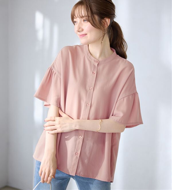 alotta（アロッタ）の「バンドカラーフレアー袖ブラウス（ブラウス）」｜ピンク