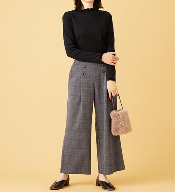 BELLUNA（ベルーナ）の「重ね着風フリル衿プルオーバー（カットソー）」｜詳細画像