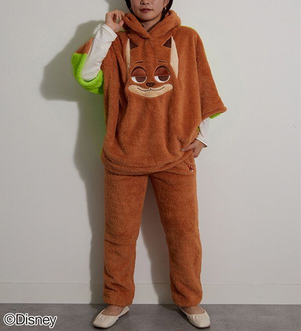 BELLUNA（ベルーナ）の「＜Ｄｉｓｎｅｙ＞【ズートピア（ニック）】両面ボアポンチョ（パジャマ・ルームウェア）」｜詳細画像