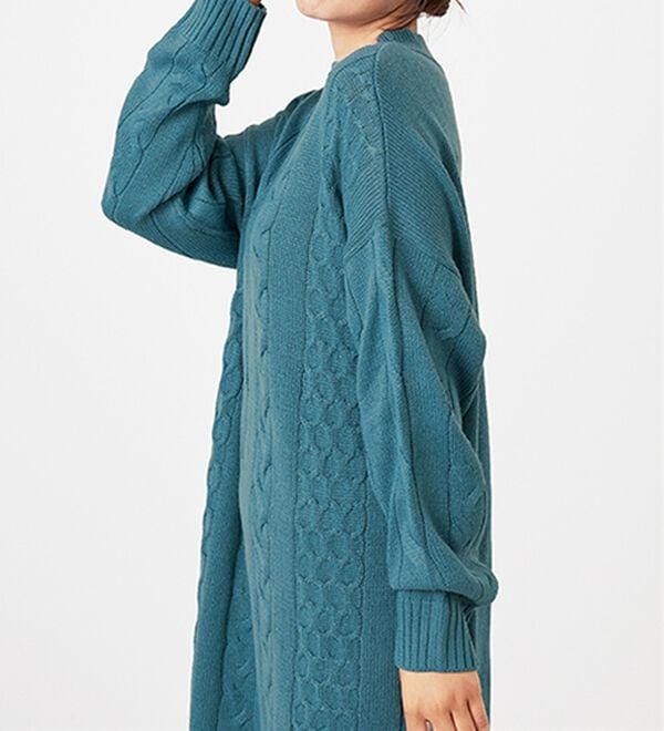BELLUNA（ベルーナ）の「ケーブル柄ロング丈ニットワンピース（ニットワンピース）」｜詳細画像