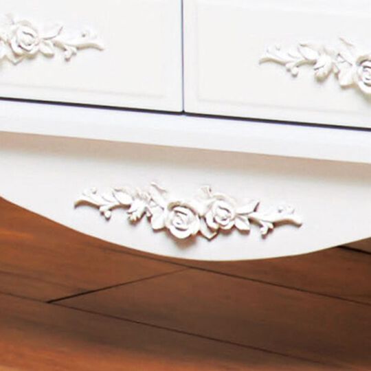 ピュアホワイトアンティーク飾り家具＜テレビ台・チェスト