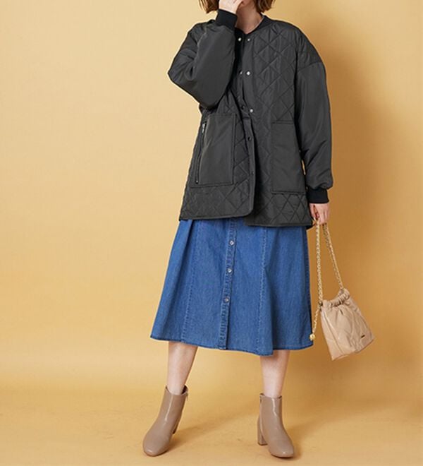 BELLUNA（ベルーナ）の「軽い着心地！ビッグポケット付キルトコート（ハーフコート）」｜詳細画像