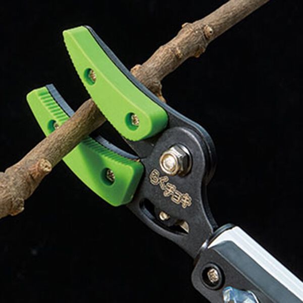 「新　伸縮ノコギリ高枝切りバサミ（ガーデニング・園芸用品）」｜詳細画像