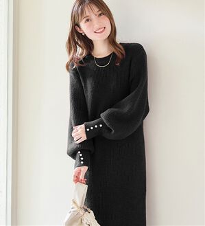 alotta（アロッタ）の「袖パールゆるニットワンピース（ニットワンピース）」｜ブラック