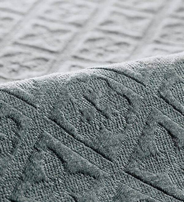 BELLUNA（ベルーナ）の「ふくれジャカードカーデ&times;ロゴＴアンサンブル（アンサンブル）」｜詳細画像