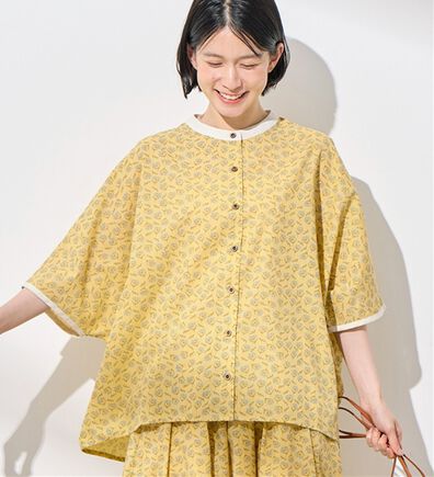 Viola e Viola（ヴィオラ エ ヴィオラ）の「小花柄ドルマンブラウス（ブラウス）」