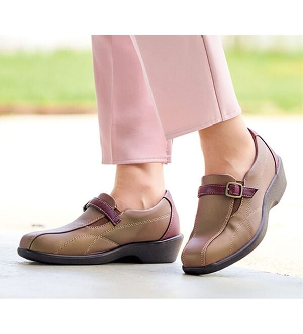 BELLUNA（ベルーナ）の「＜トパーズ＞軽量スリッポンシューズ（スリッポン）」｜詳細画像