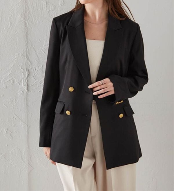 RANAN（ラナン）の「洗える！ゴールド調ボタンWテーラードジャケット（テーラードジャケット）」｜詳細画像