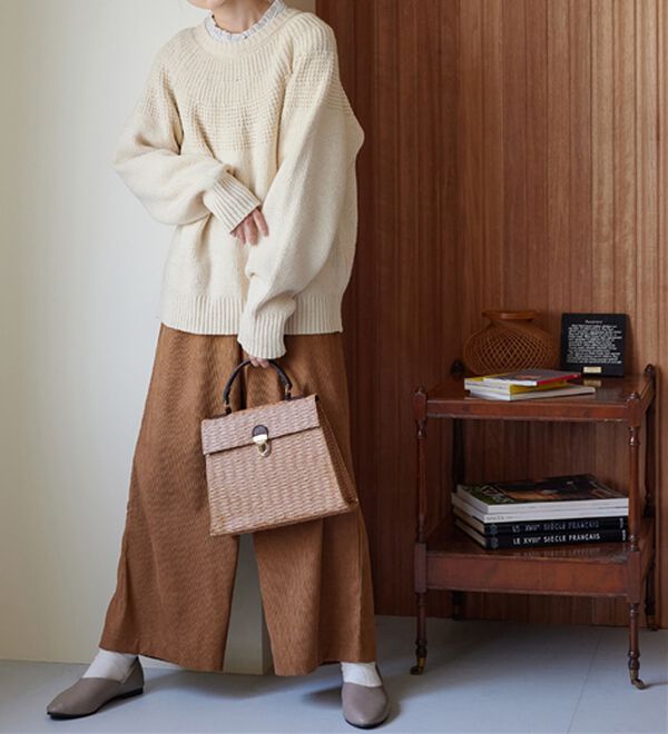 Viola e Viola（ヴィオラ エ ヴィオラ）の「【３つの機能付】求心編みニット（ニット・セーター）」｜詳細画像