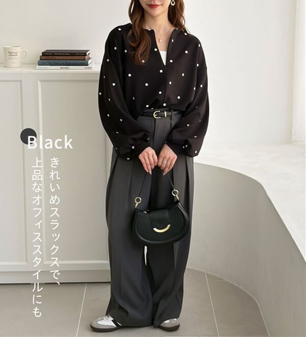 GeeRA（ジーラ）の「ドット刺繍ハーフジップダンボールトップス（カットソー）」｜詳細画像